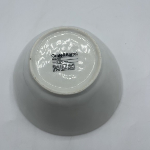 Crate and Barrel Single Mercer White‎ Dinner Bowl - Picture 4 of 6